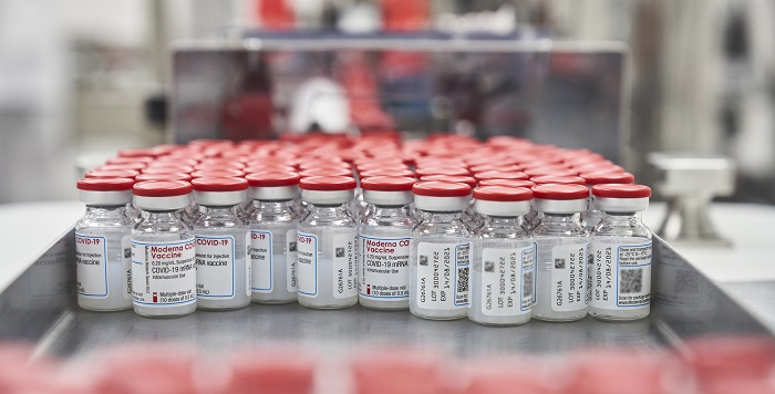 Solicita Moderna a la FDA la autorización de su vacuna COVID-19 actualizada