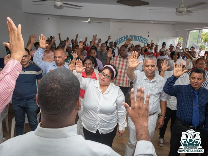 Juramentan “Frente Religioso del PRM” en Santo Domingo Oeste