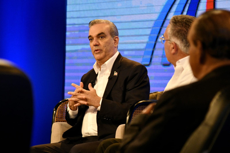 Abinader dice RD brindará ayuda humanitaria a Haití si se trata de “salud, para salvar vidas”