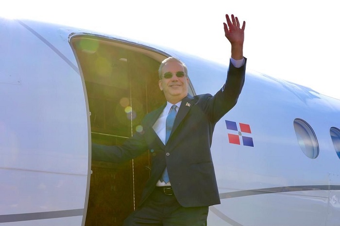 Luis Abinader viaja NY