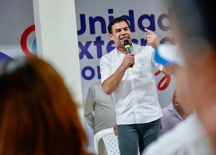 “Unidad Externa con Luis” juramenta exaspirante a Alcalde del PLD en Hato Mayor