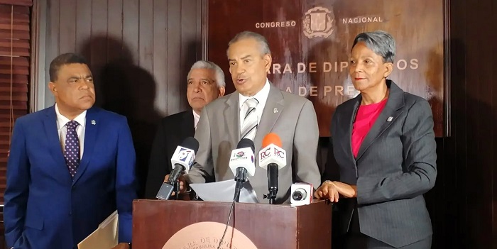 Bloque Diputados PLD: Acuerdo para sembrar maíz en Guyana es una estocada mortal al sector agropecuario