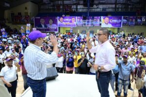 Abel Martinez juramenta a Tulio Jimenez