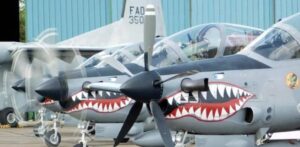 Aviones Súper Tucano en la base aérea de San lsidro