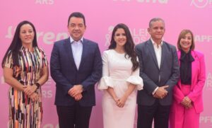 Doris Alburquerque, Andrés Mejía, Jennifer Terrero, Christian Wazar y Karla Pou
