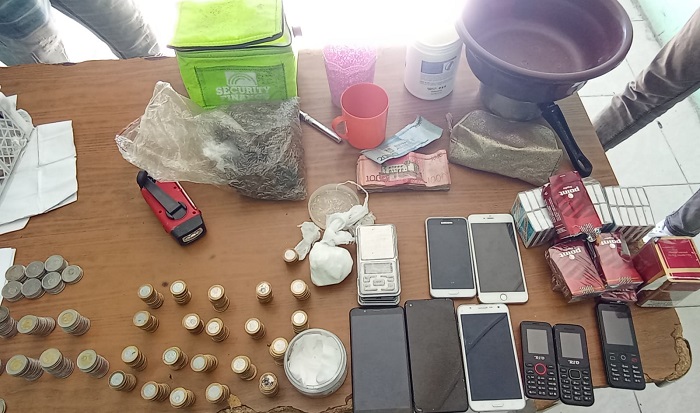 Apresan dos hombres en Barahona buscados por estafa en Santo Domingo