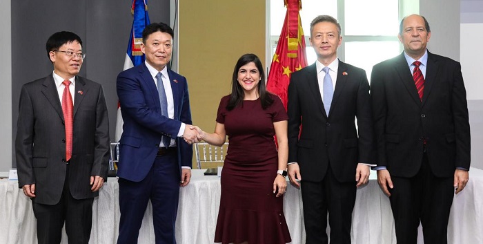 RD y Shanghái fortalecen las relaciones comerciales en un encuentro trascendental