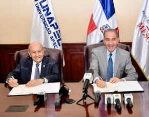 Rector Unapec y Ministro Mescyt