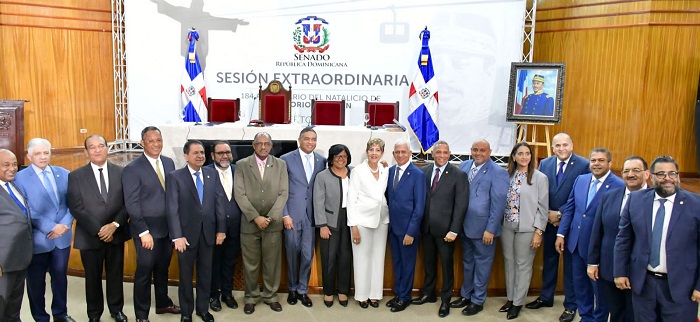 Senado honra memoria de Luperon con sesión extraordinaria en Puerto Plata