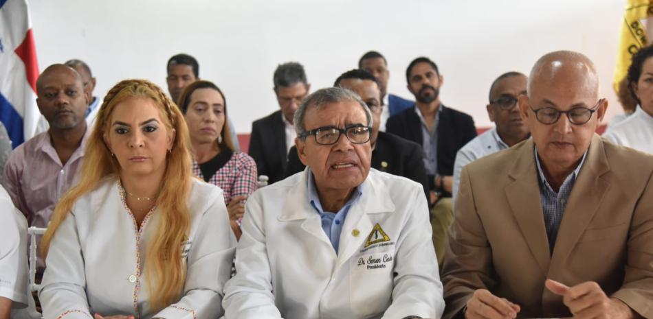 Senén Caba sostiene que dengue está fuera de control
