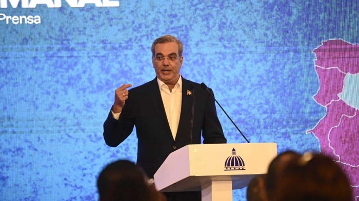 Luis Abinader LA semanal