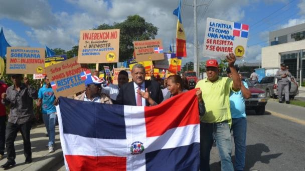 Luis Acosta Moreta