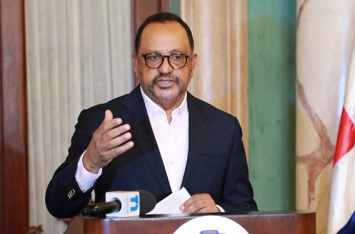 Abinader encabeza reunión del CNM y se establece cronogramas de vistas públicas
