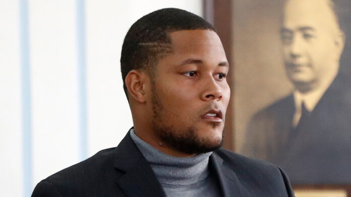 Pitcher Jeurys Familia se prepara para debutar con el Escogido