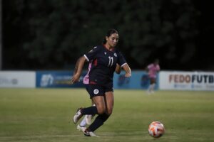 Alyssa Oviedo marcó el gol que dio la victoria de RD