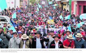 Las acciones del Ministerio Publico por deslegitimar el proceso electoral ha llevado a manifestaciones de rechazo por parte de la población. (Foto Prensa Libre: Hemeroteca PL)