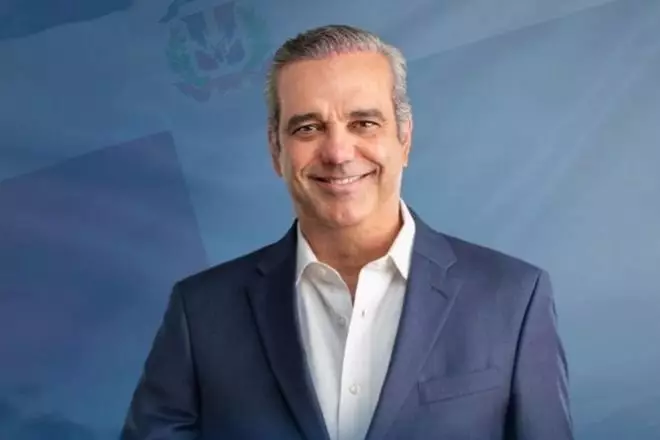 Presidente Abinader felicita a los dominicanos por año nuevo