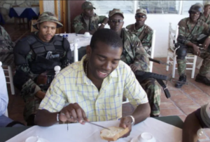 El exrebelde golpista Guy Philippe advirtió ayer, en un mensaje dirigido a los haitianos, que en su país “ha llegado el momento de derrocar este sistema que se regenera constantemente”.LISTIN DIARIO