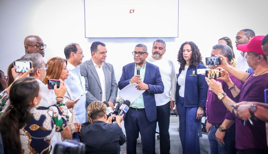 JCE inicia proceso de clonado de los equipos EDET