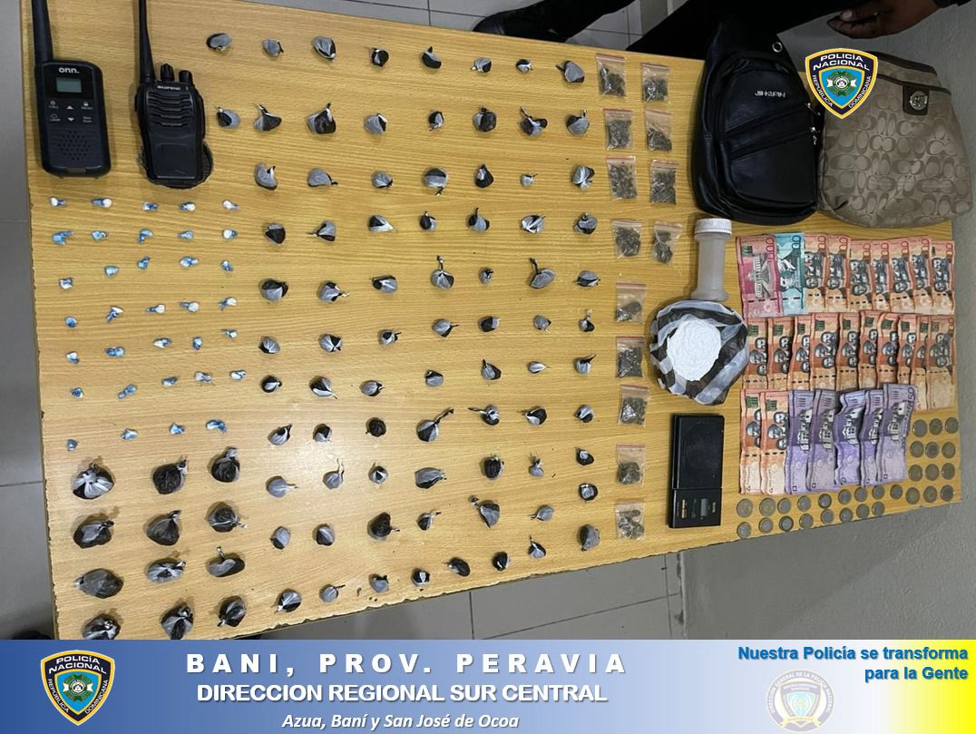 Operativos policiales en Baní realiza la incautación de armas durante allanamientos