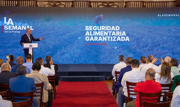 Ministerio de Agricultura, Banco Agrícola y FEDA registran mejorías en producción de alimentos