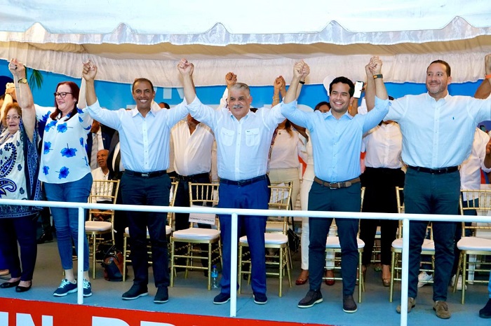 Vargas Maldonado: “Domingo, Janet y Omar garantizan transformaciones que demanda la capital”
