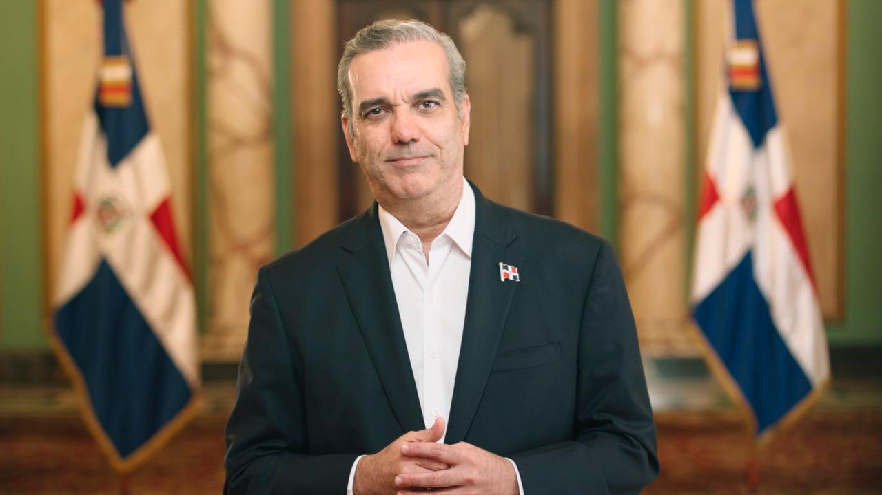 Abinader resalta avances en salud, educación y viviendas