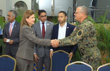 Vicepresidenta informa reducción de tasa de homicidios en cinco provincias
