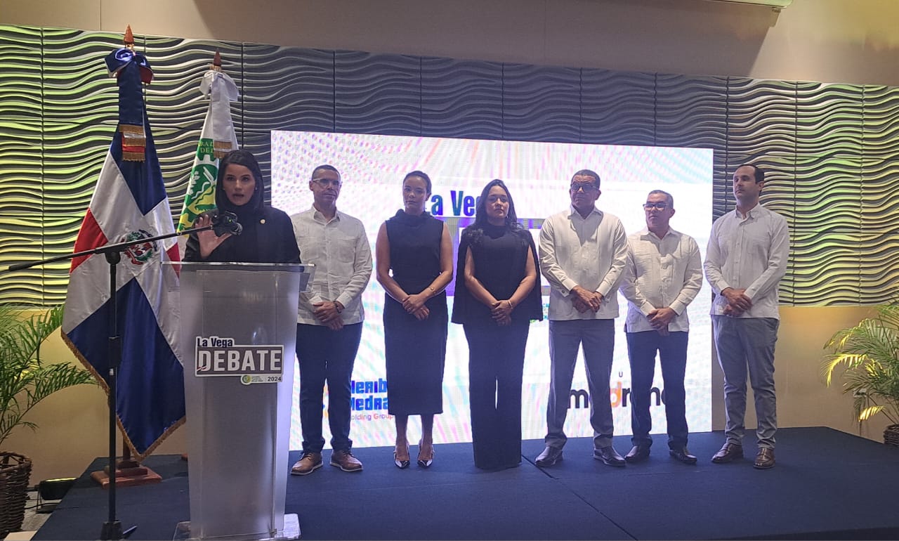 Cámara de Comercio La Vega promueve debate electoral con candidatos a cargos electivos