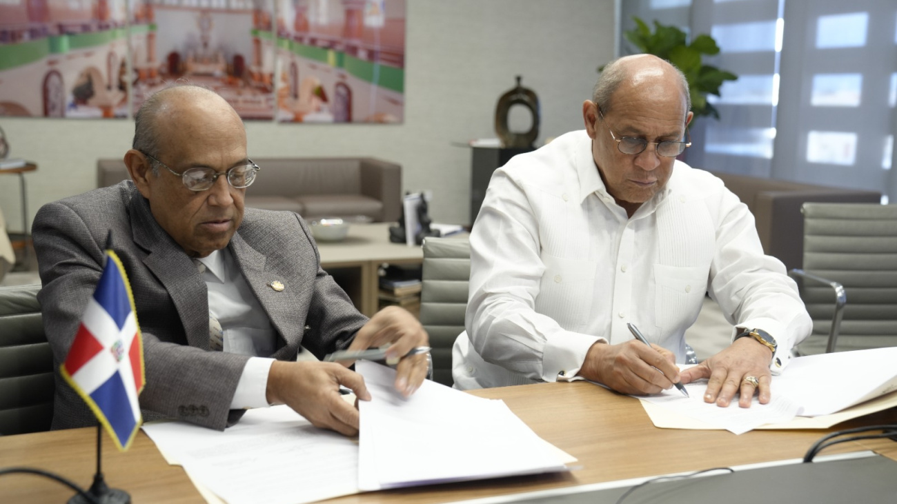 Infotep y Unipap firman carta de intención para la transferencia de conocimiento y tecnologías
