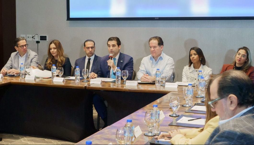 ANJE convoca a candidatas vicepresidenciales a debate