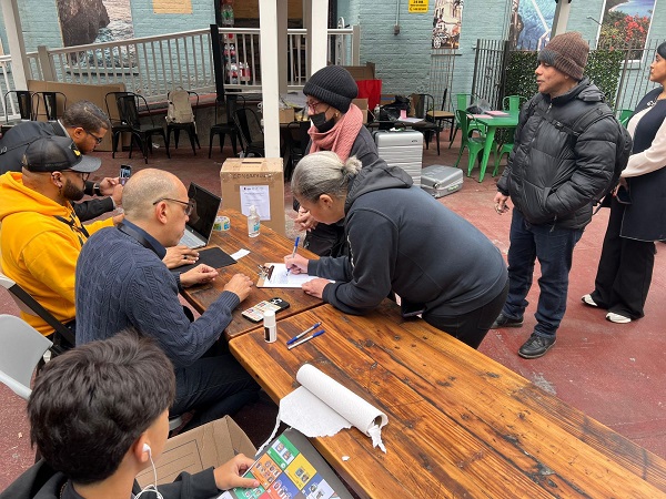 Inician votaciones para encuesta presencial sobre intención de voto de dominicanos en New York