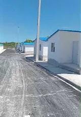 Casas construye el Gobierno en barrio de Barahona no son para asentar refugiados haitianos