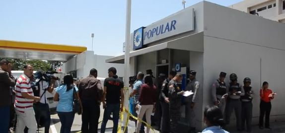 Asaltan sucursal del Banco Popular en la avenida Luperón