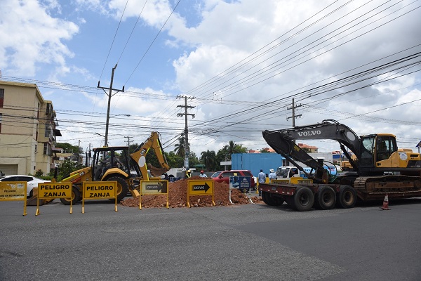 CAASD garantiza abastecimiento de agua potable en SDE