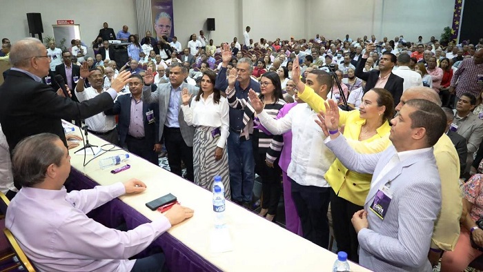 Reunión de Comisión del X Congreso del PLD