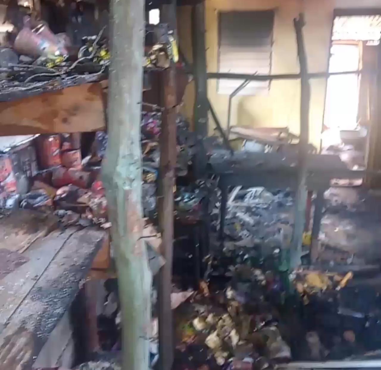 Muere mujer calcinada al incendiarse vivienda en Monte Plata
