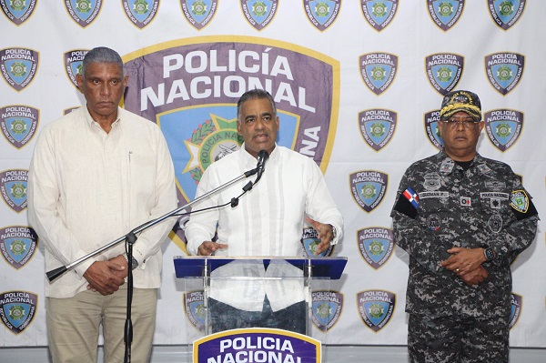 Gobierno anuncia licitara construcción y remozamiento de 106 nuevos destacamentos policiales