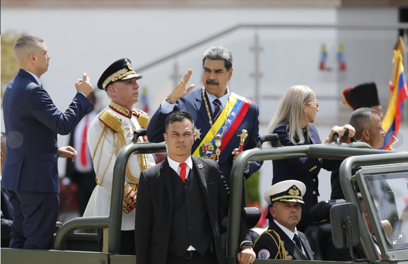 Maduro busca apuntalar el apoyo de los militares antes de una reñida elección presidencial