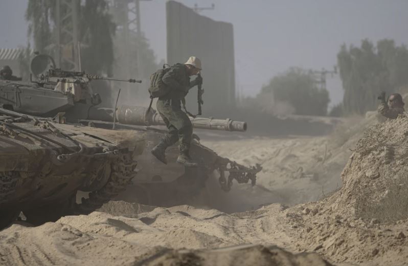 Socorristas hallan decenas de cadáveres en distrito de Ciudad de Gaza tras ataque israelí