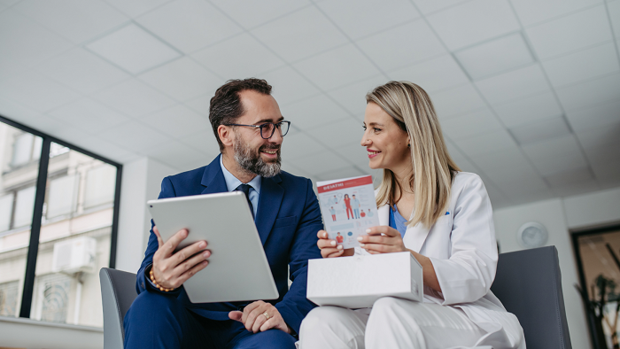 El papel fundamental del Visitador Médico en la promoción de la salud