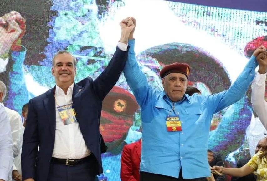 Paros comunitarios y trabajadores buscan desestabilizar el gobierno de Abinader, dice Acosta Moreta