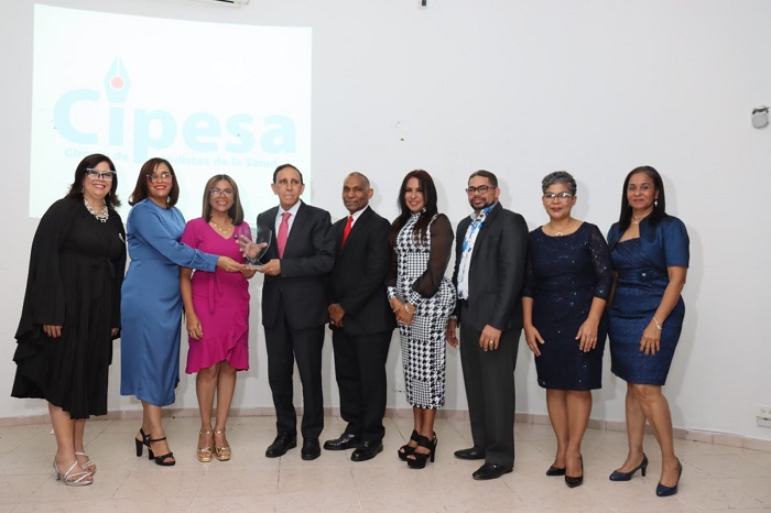 Carol Martínez asume presidencia CIPESA