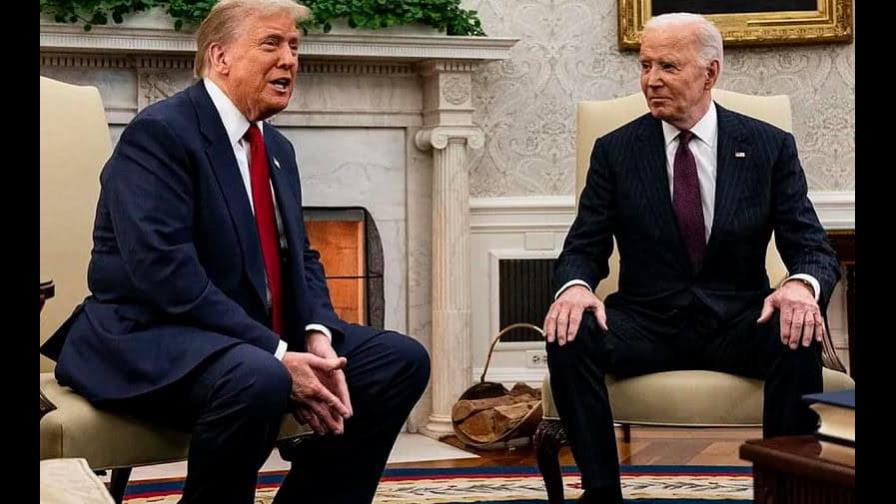 Donald Trump junto Joe Biden