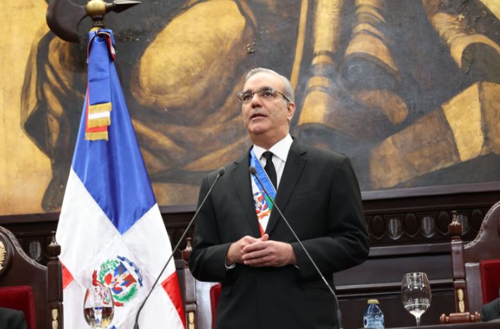Luis Abinader 7