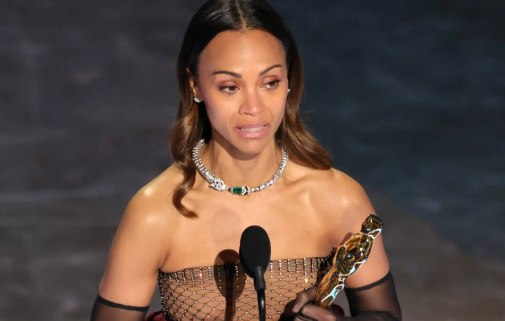 Zoé Saldaña es reconocida por la revista Time entre las 100 personas más influyentes de 2026