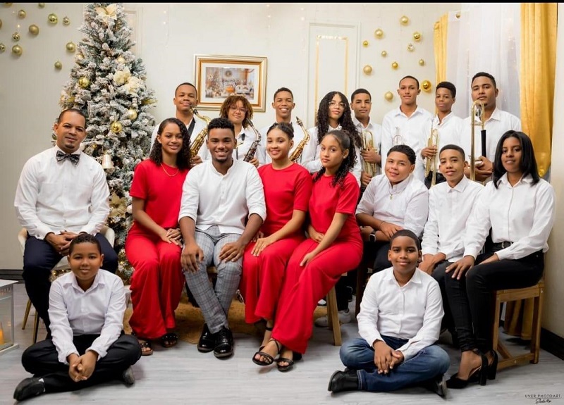 Orquesta juvenil Agustín De Jesús hace historia al grabar el álbum “De vuelta al Merengue”