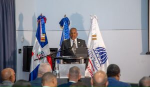 Contralor Félix Santana