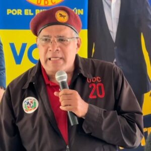 Luis Acosta Moreta