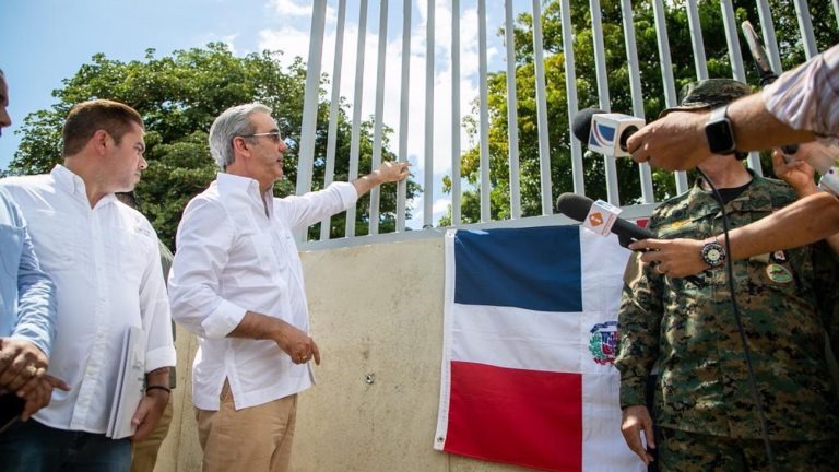 Luis Abinader y la Crisis Haitiana: Una Llamada Ineludible a la Responsabilidad Internacional